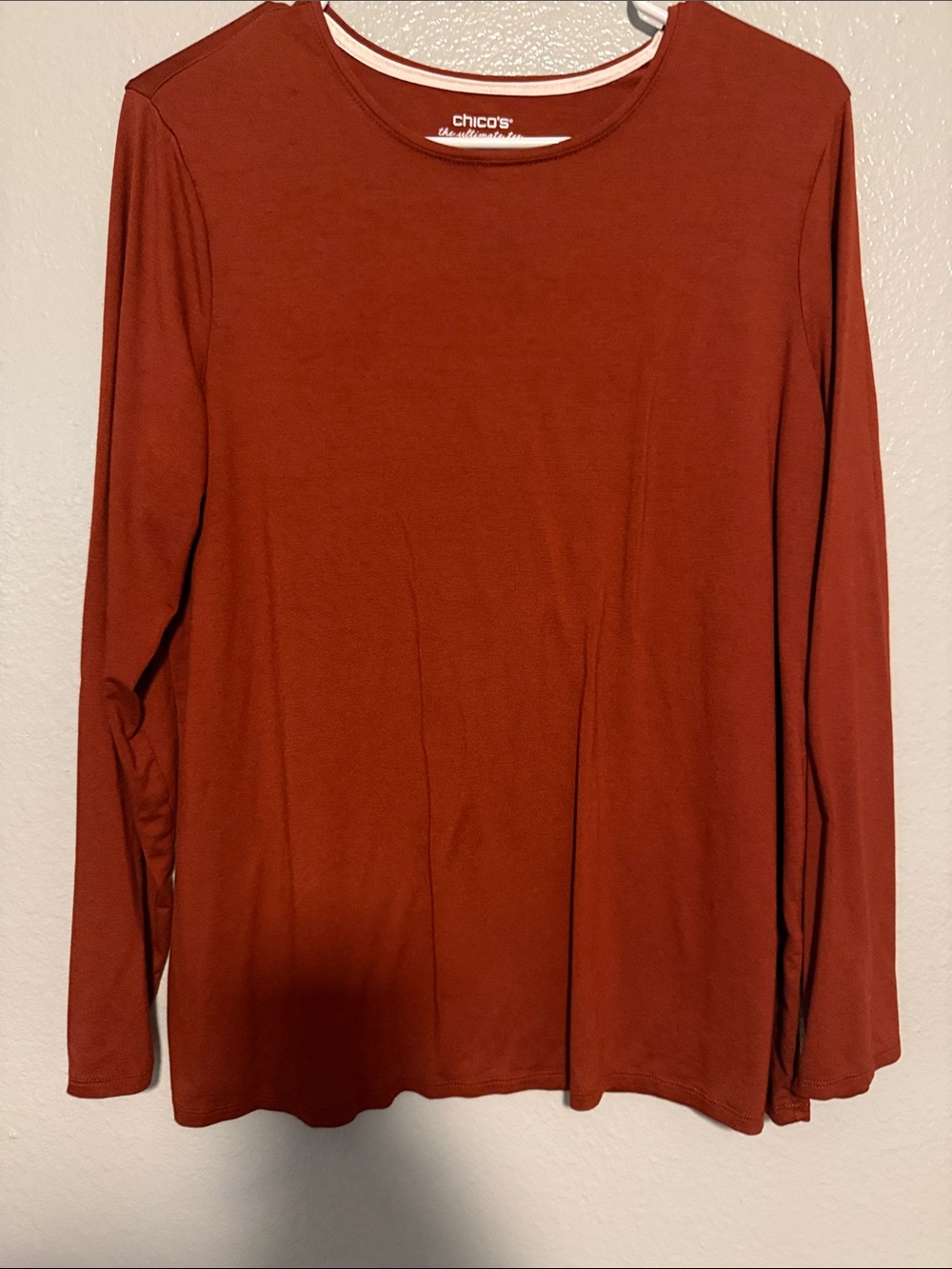 Chico's Long Sleeve Crewneck Top in Rust Orange